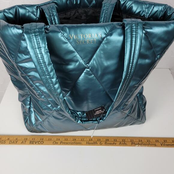Victorias Secret Womens Tote Bag Large Green Metallic Quilted Puffer 14" NEW - Picture 15 of 16